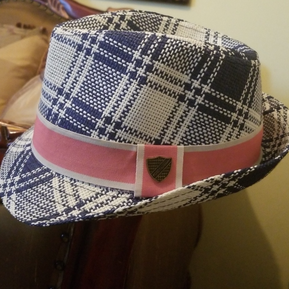 Fore!! Fedora - Picture 1 of 4